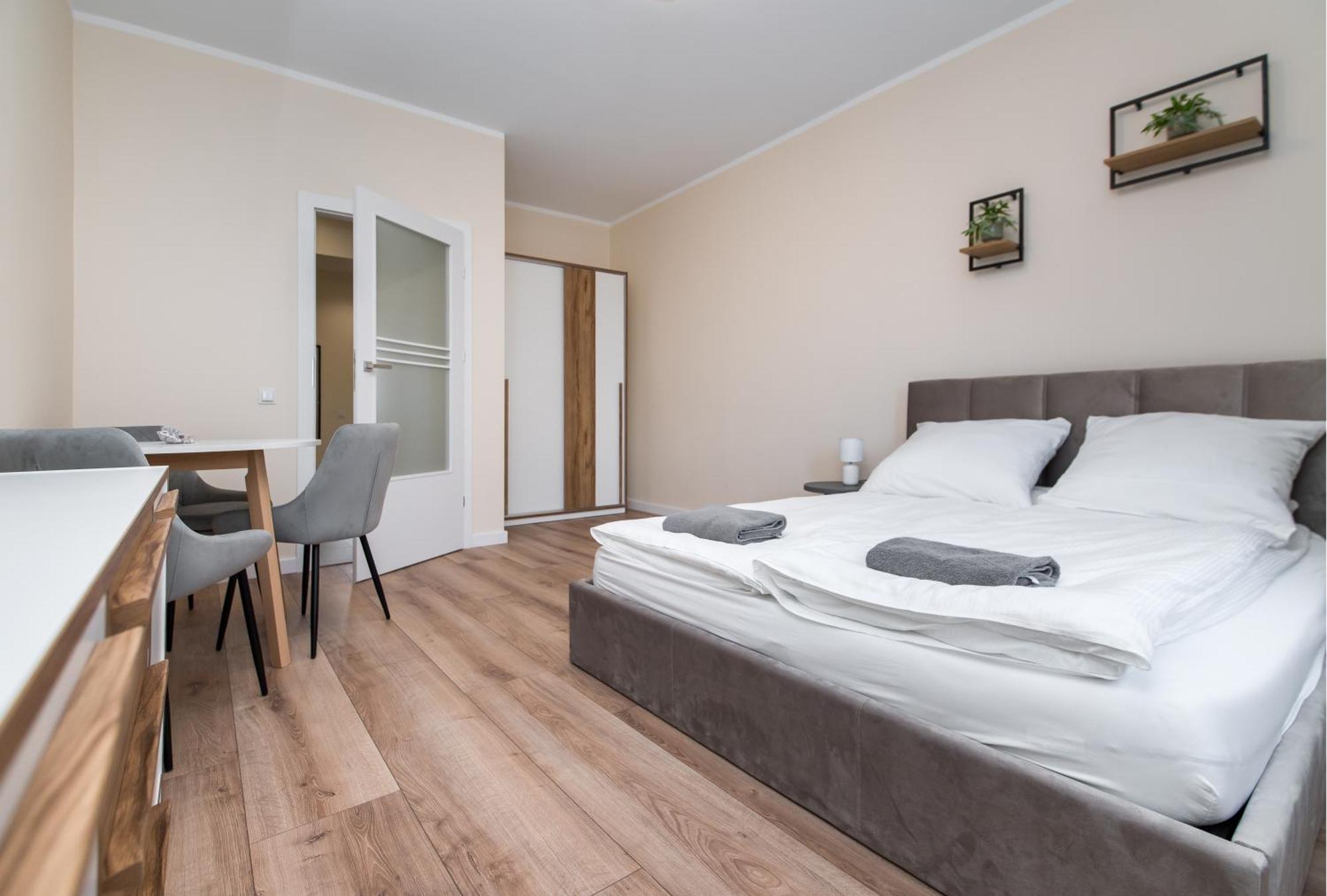 Apartament Lompy Gliwice Bagian luar foto