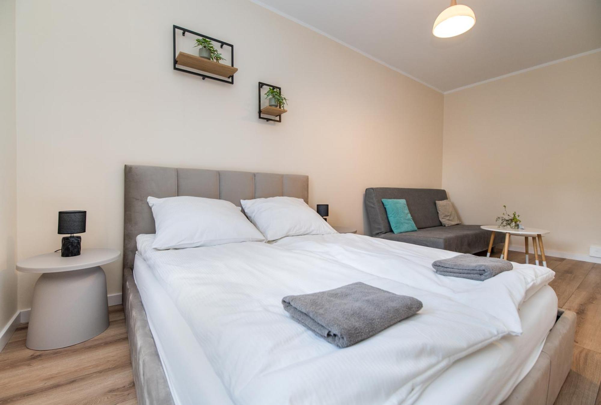 Apartament Lompy Gliwice Bagian luar foto